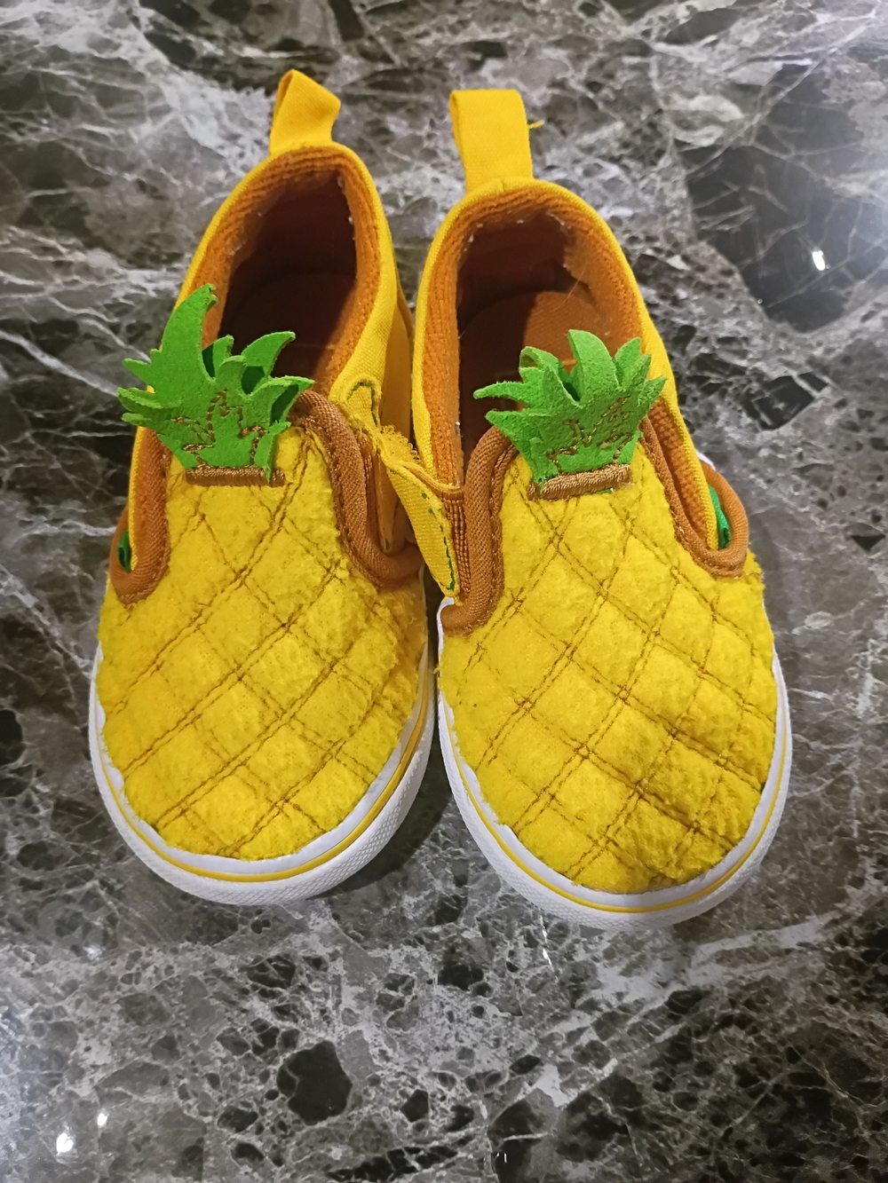 Vans Kids Yellow Pineapple Slip-On Sneakers